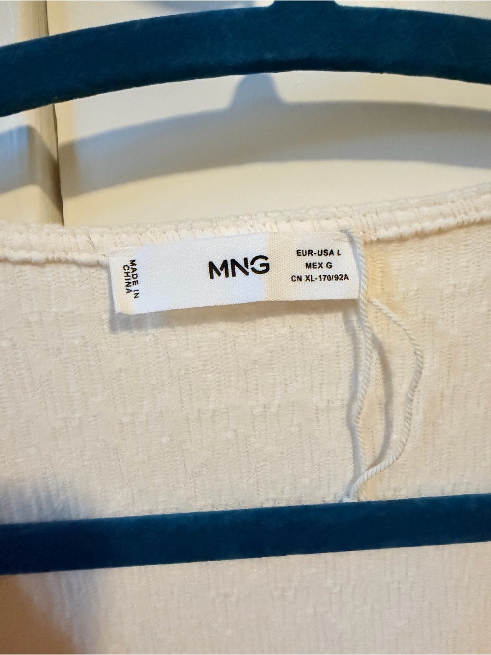 Mango White Button-Front Ribbed V-Neck Cardigan - Picture 4 of 6